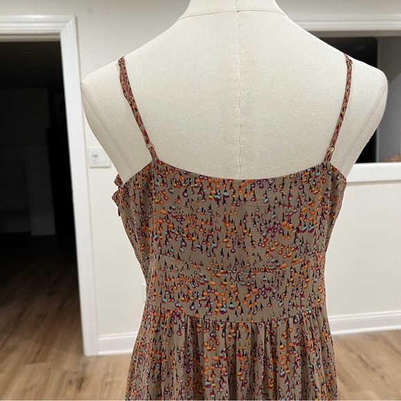 Kensie Floral Maxi Dress - Picture 9 of 16